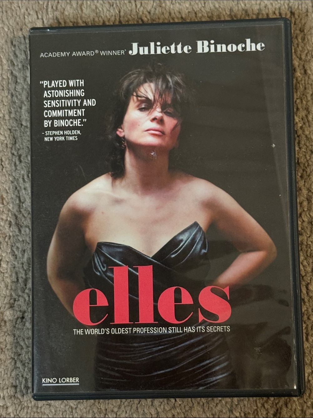 “Elles” DVD! - Picture 5 of 5